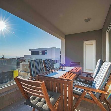 Blue Sky, Modern Sea View Apartment Novalja Dış mekan fotoğraf
