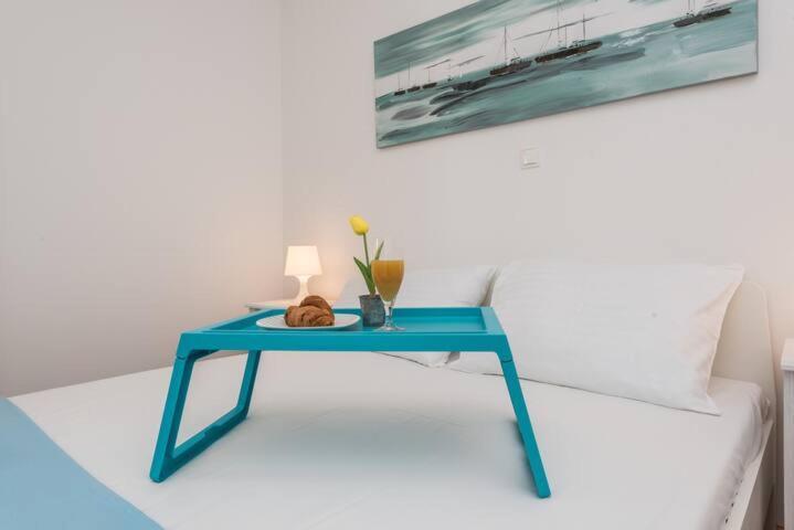 Blue Sky, Modern Sea View Apartment Novalja Dış mekan fotoğraf